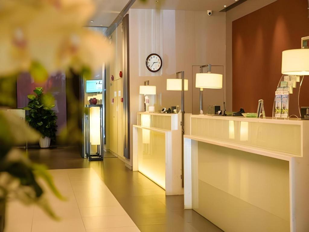 Jinjiang Inn Select Foshan Nanhai Guicheng Metro Station Luaran gambar